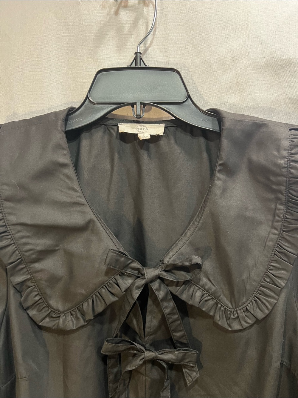 Entro Black Peplum Blouse Ruffle Sleeves Peter Pan Collar Bows Size L - Picture 4 of 7